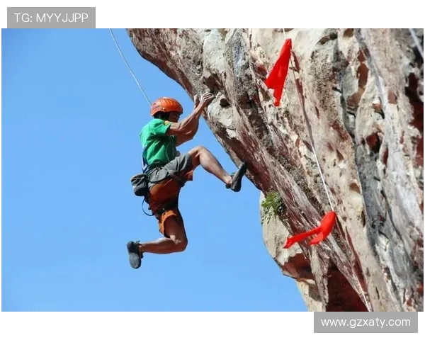 南京攀岩队在极限运动世界杯积分榜中以53分稳居第一名 南京攀岩队在极限运动世界杯积分榜中以53分稳居第一名