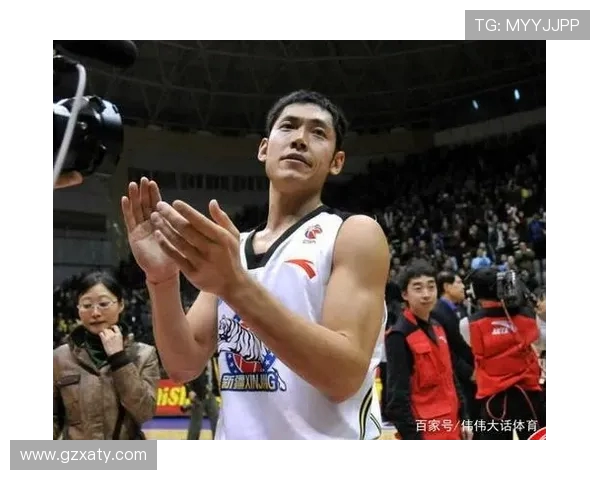 张庆鹏：从篮球场上的拼搏者到生活中的奋斗者的精彩转变与成长故事