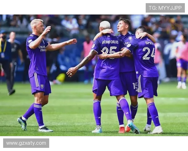 洛杉矶银河迎战纽约城争夺美职联季后赛晋级资格