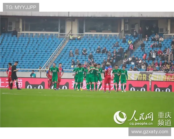 重庆当代迎战北京中赫争夺中超联赛关键三分激战即将上演