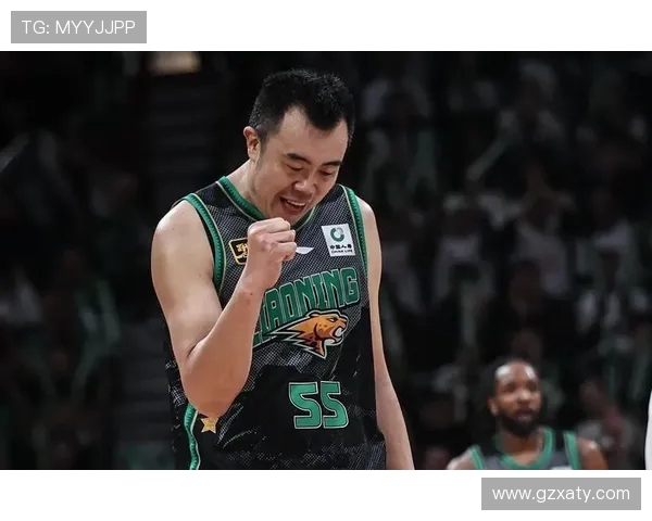 韩德君的篮球生涯回顾与未来展望：从青涩新星到CBA传奇的成长之路