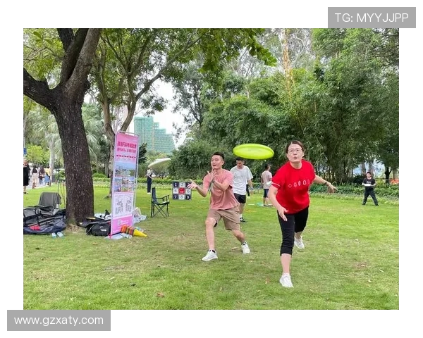 飞盘竞技新风潮深圳飞盘队的战术布局与团队协作解析