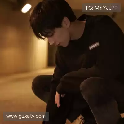 何战朗
